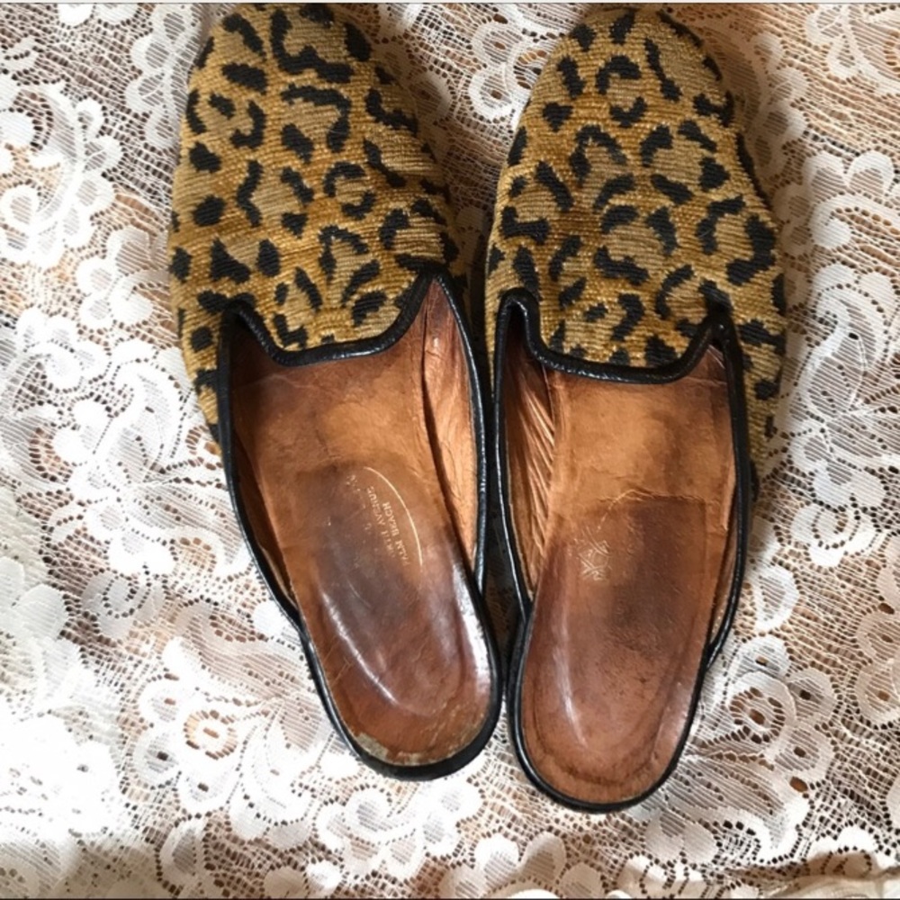 Stubbs&Wooton Leopard Needlepoint Mules Sz. 5.5